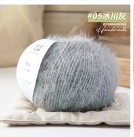 Пряжа Fansen Snow Velvet (05); Состав: 38% шерсть, 40% нейлон, 22% акрил; 100г/260м